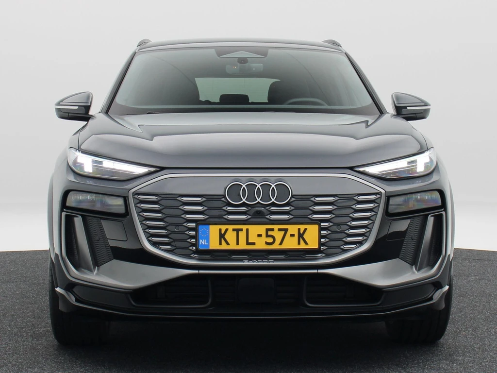 Audi Q6 e-tron – foto 8
