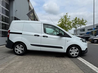 Ford Transit Courier – thumbnail 14