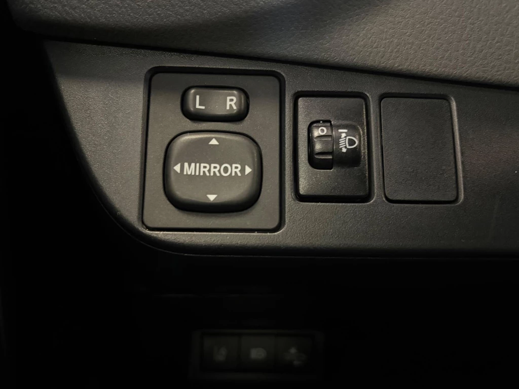 Toyota Yaris – foto 22