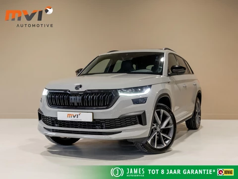 Skoda Kodiaq 1.5 TSI Sportline Business / 150pk / Trekhaak / Panorama dak / Achteruitrij camera /