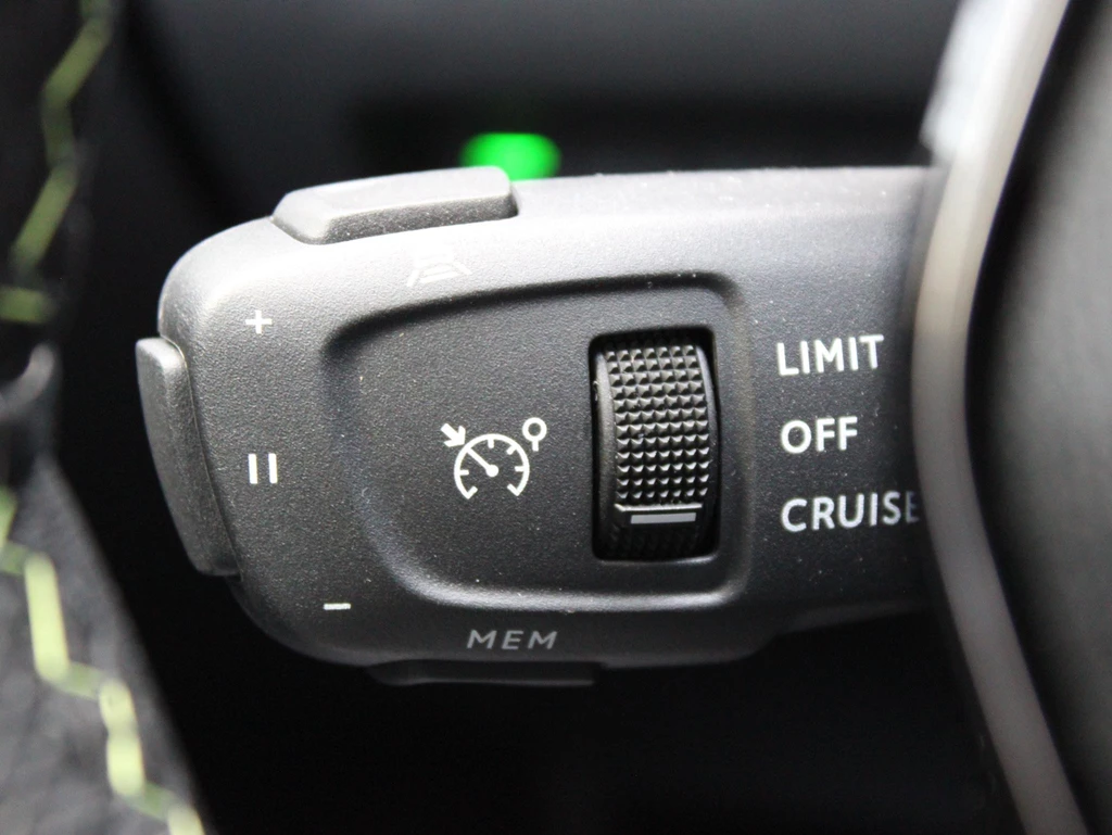 Peugeot 208 – foto 23