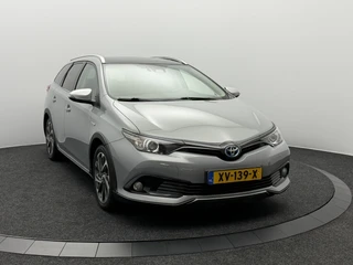 Toyota Auris – thumbnail 6