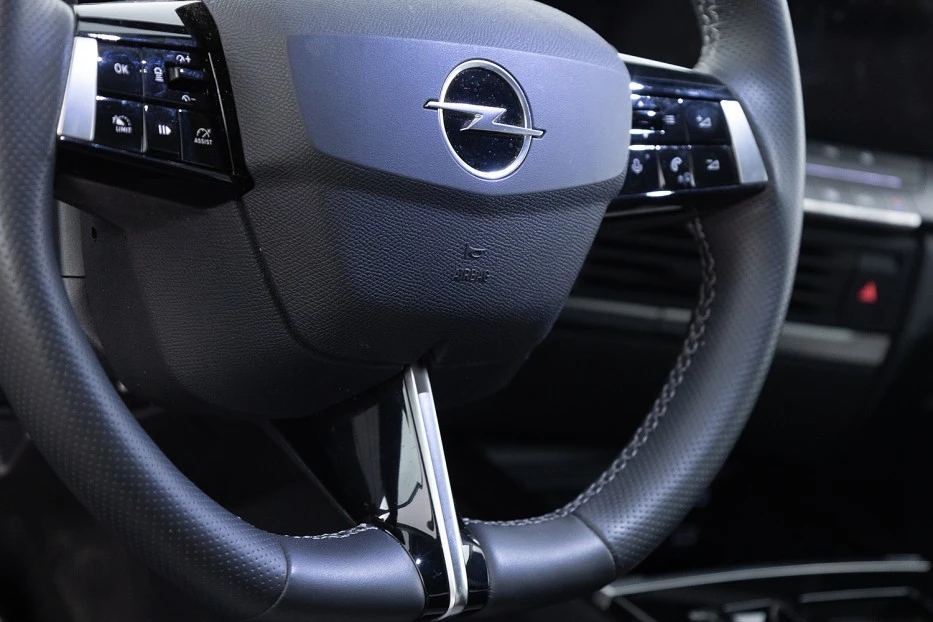 Opel Astra – foto 20