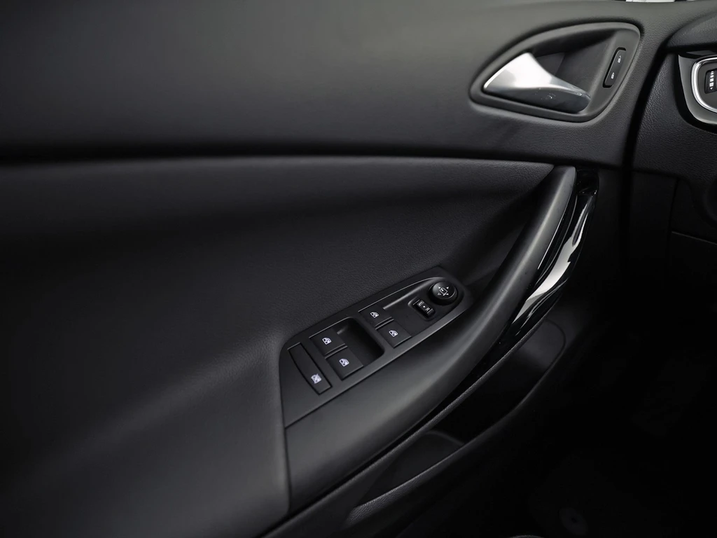 Opel Astra – foto 29