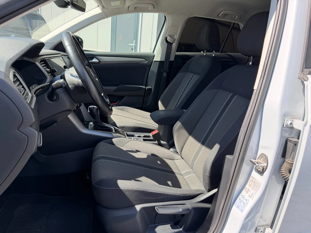 Volkswagen T-Roc – foto 13