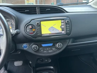 Toyota Yaris – thumbnail 17