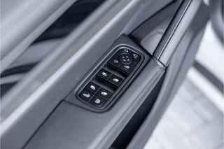Porsche Cayenne – thumbnail 41