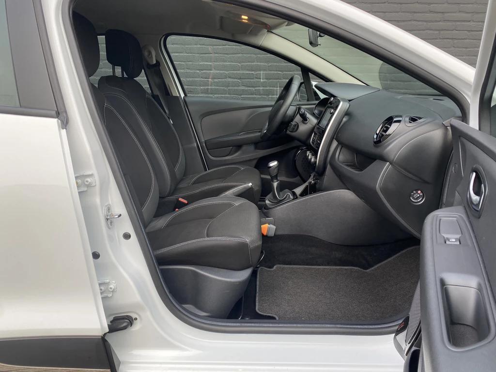 Renault Clio – foto 15