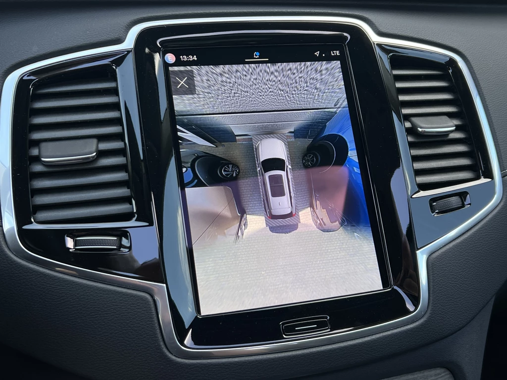 Volvo XC90 – foto 22