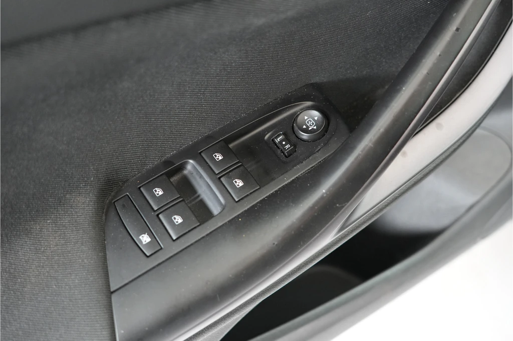 Opel Astra – foto 21