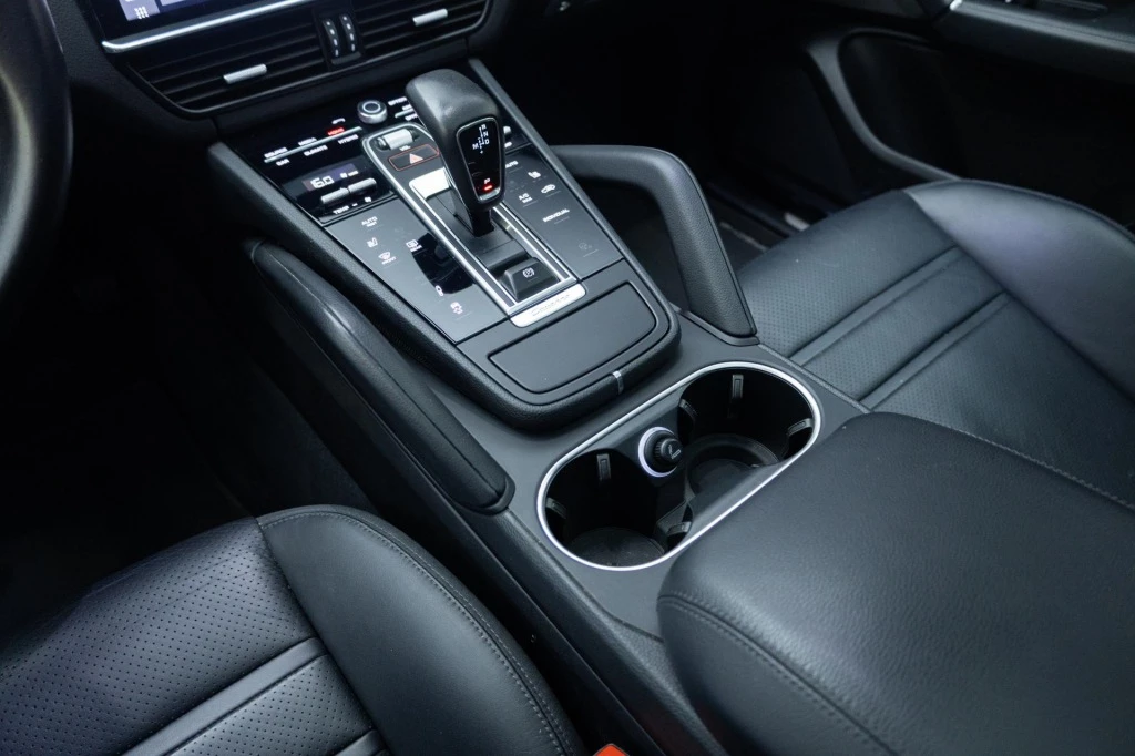 Porsche Cayenne – foto 14