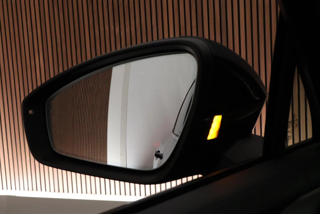 Volkswagen Tiguan – foto 11
