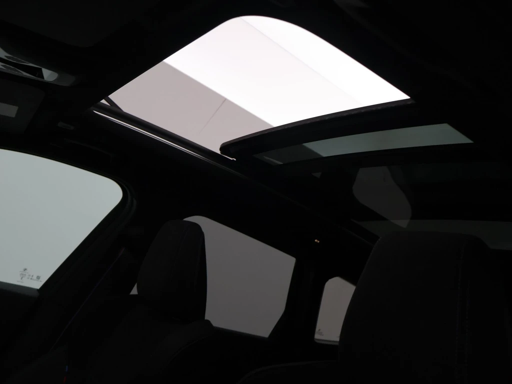 BMW iX1 – foto 17
