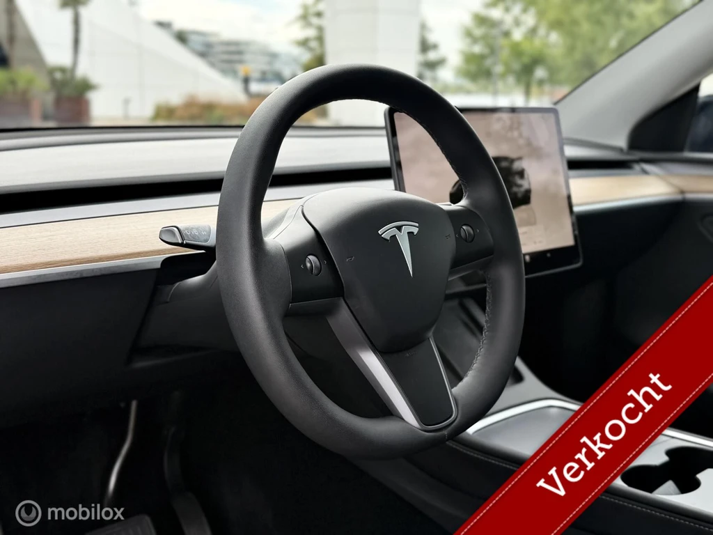 Tesla Model Y – foto 7