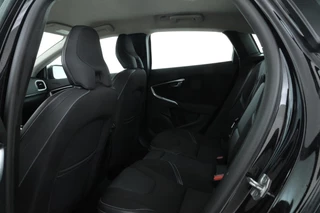 Volvo V40 – thumbnail 25