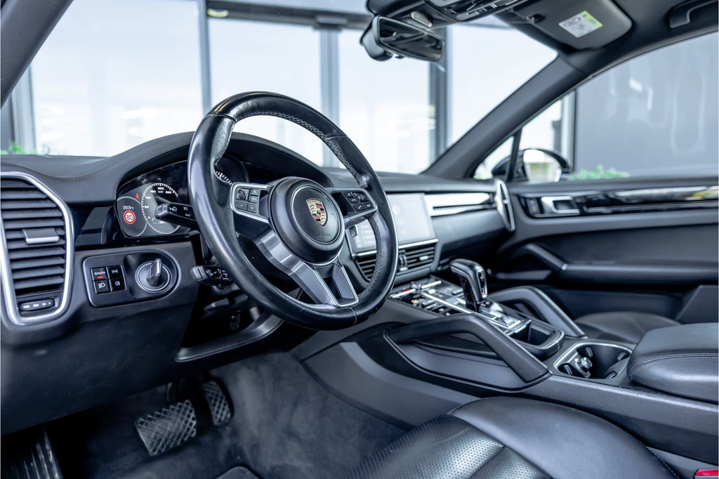 Porsche Cayenne – foto 12