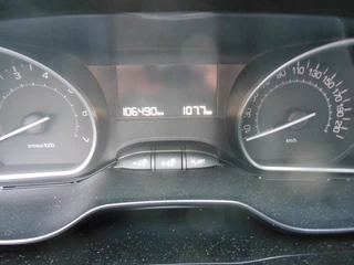 Peugeot 208 – thumbnail 9