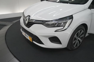 Renault Clio – thumbnail 1