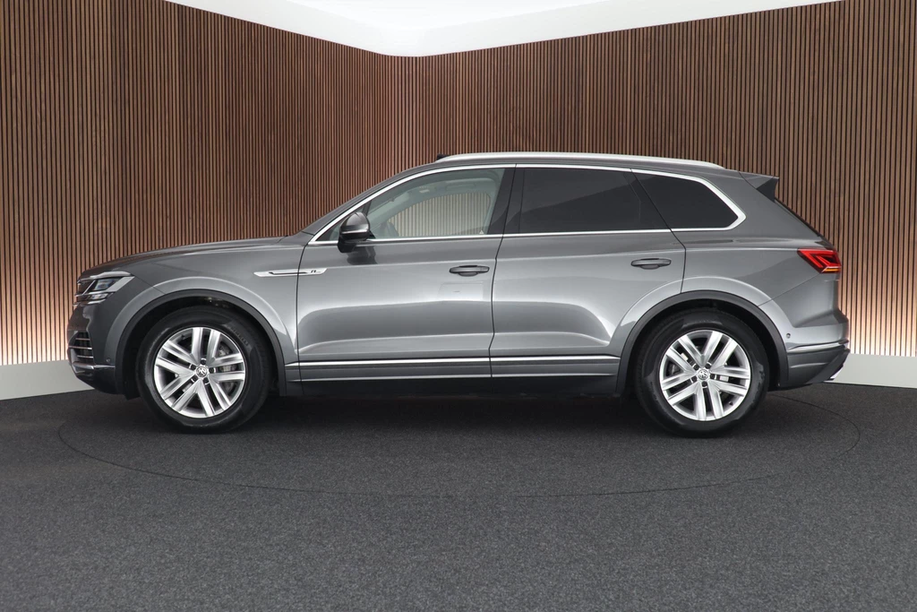 Volkswagen Touareg – foto 2