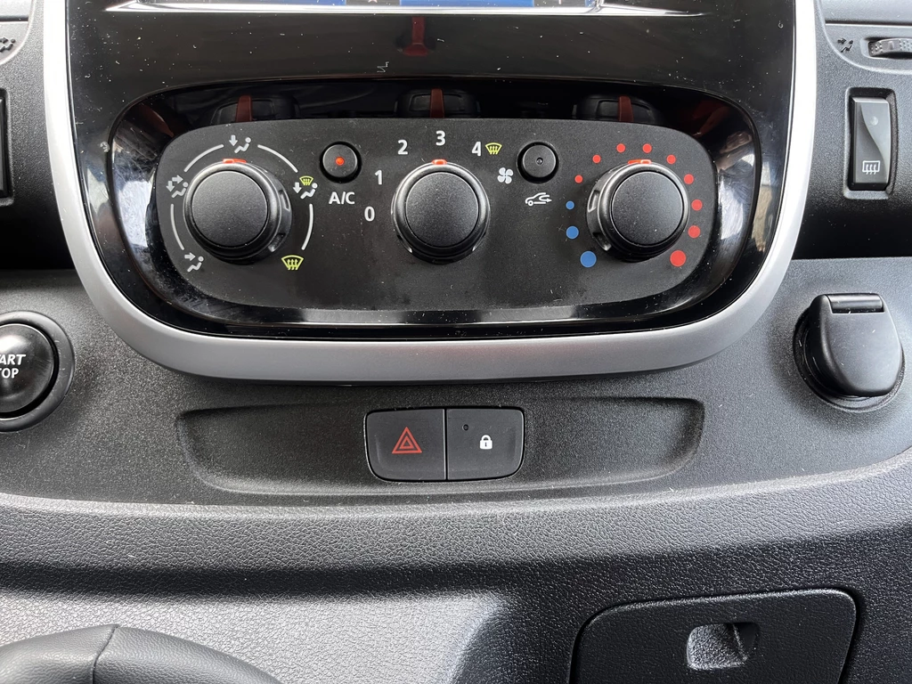 Renault Trafic – foto 32