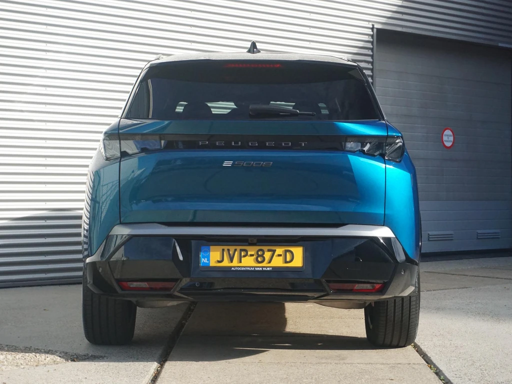Peugeot e-5008 – foto 3