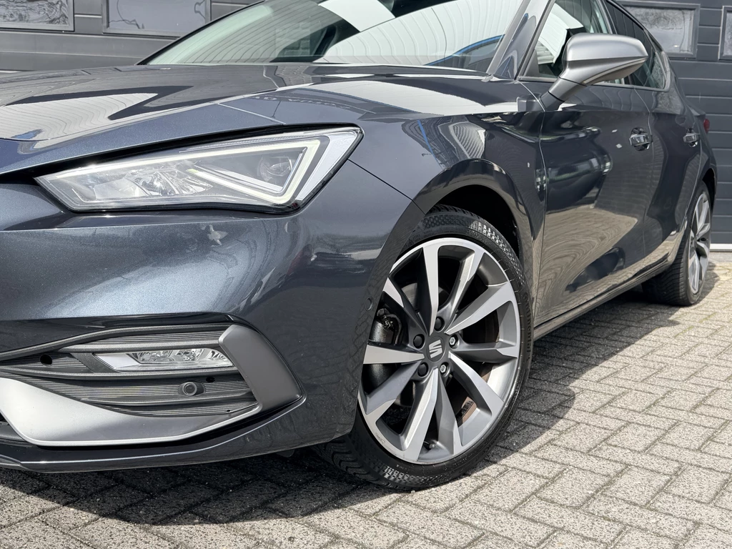 SEAT Leon – foto 2