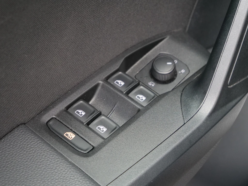 SEAT Arona – foto 28
