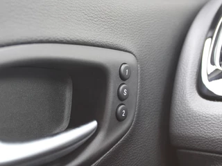 Jeep Compass – thumbnail 24