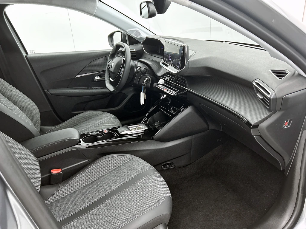 Peugeot 208 – foto 21