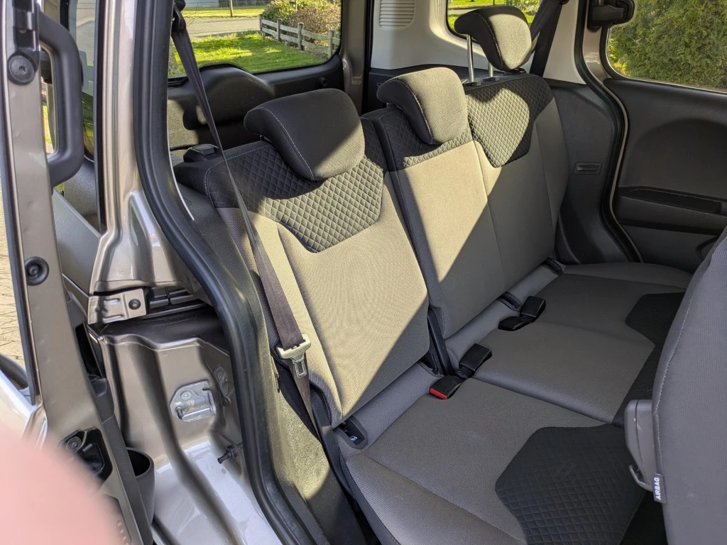 Ford Tourneo Courier – foto 19