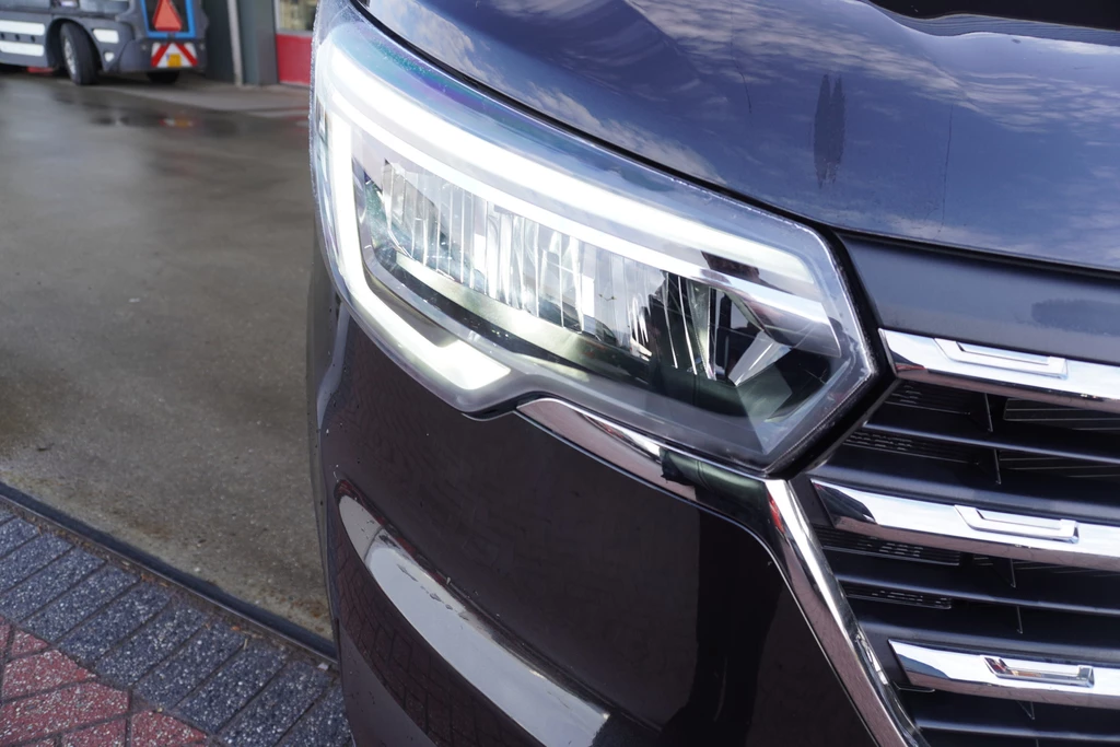 Renault Trafic – foto 11
