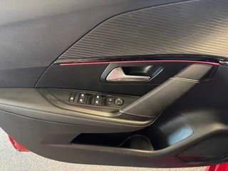 Peugeot 208 – thumbnail 18