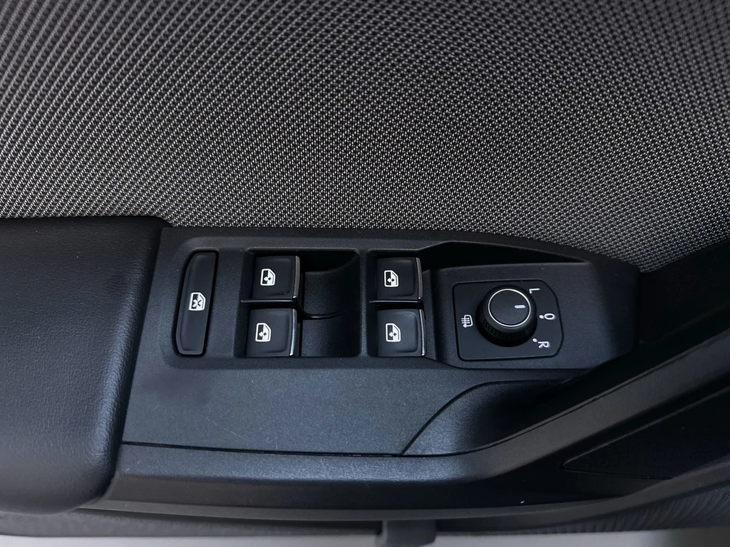 SEAT Leon – foto 16