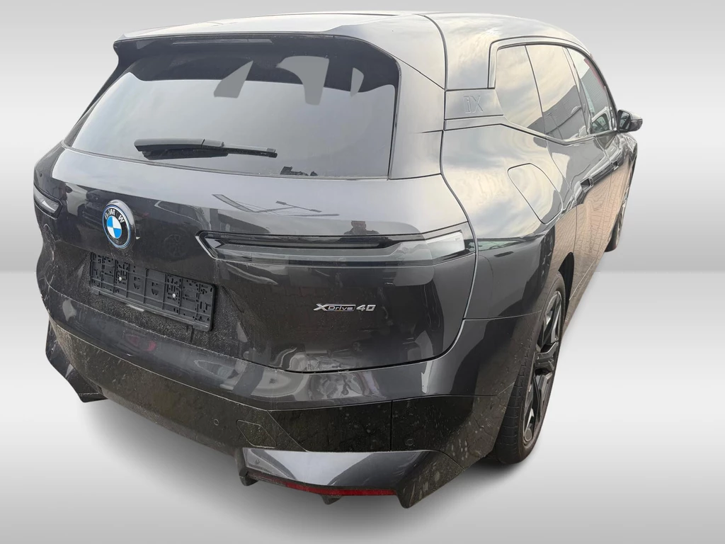 BMW iX – foto 4
