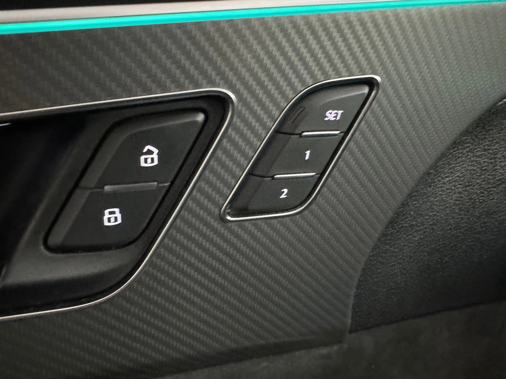 Audi RSQ8 – foto 18