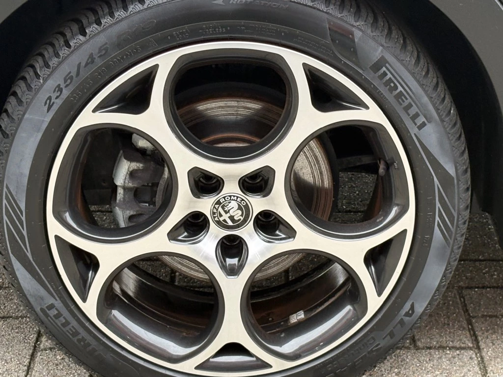 Alfa Romeo Tonale – foto 18