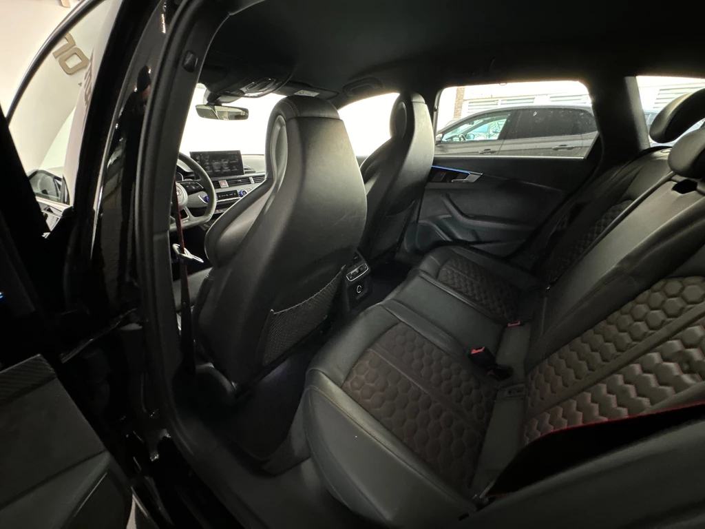 Audi RS4 – foto 27