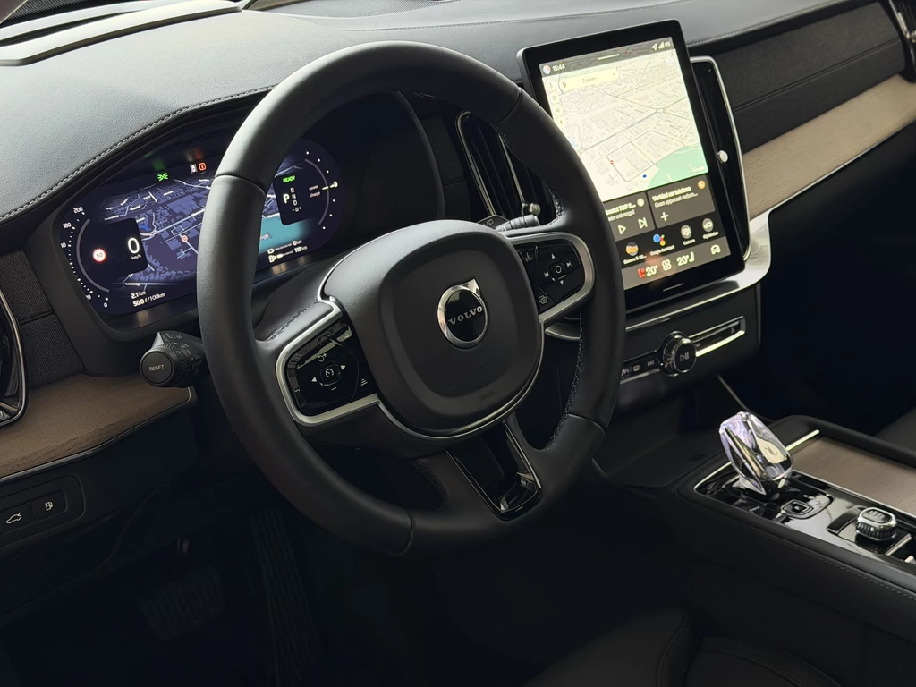 Volvo XC90 – foto 26