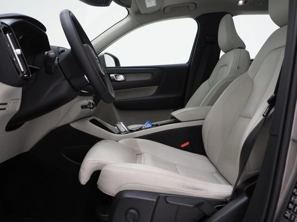 Volvo XC40 – foto 18
