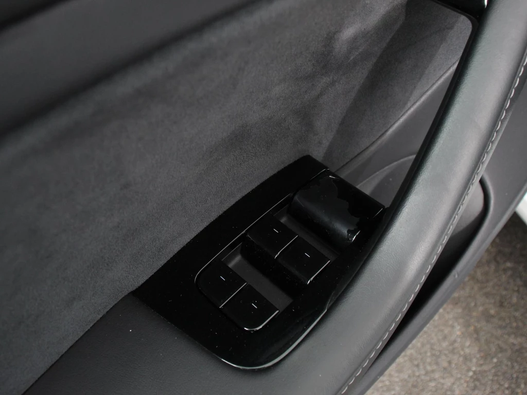 Tesla Model 3 – foto 18