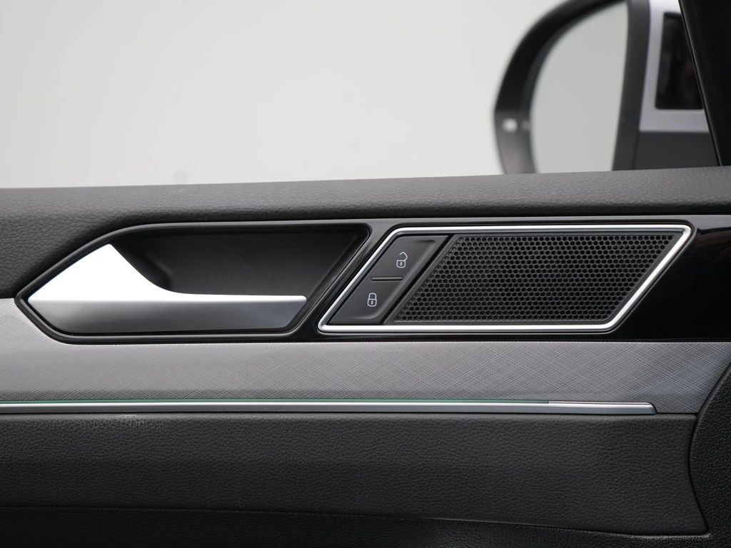 Volkswagen Passat – foto 42