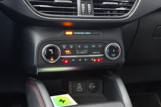 Ford Kuga – thumbnail 38