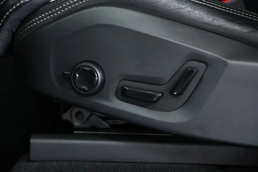 Volvo XC90 – foto 24