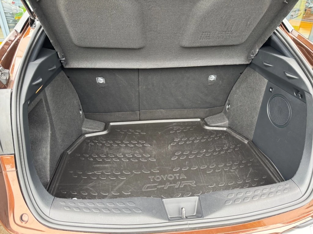 Toyota C-HR – foto 27