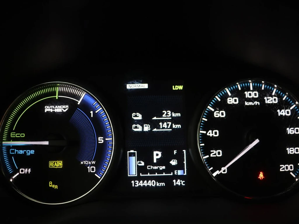 Mitsubishi Outlander – foto 38