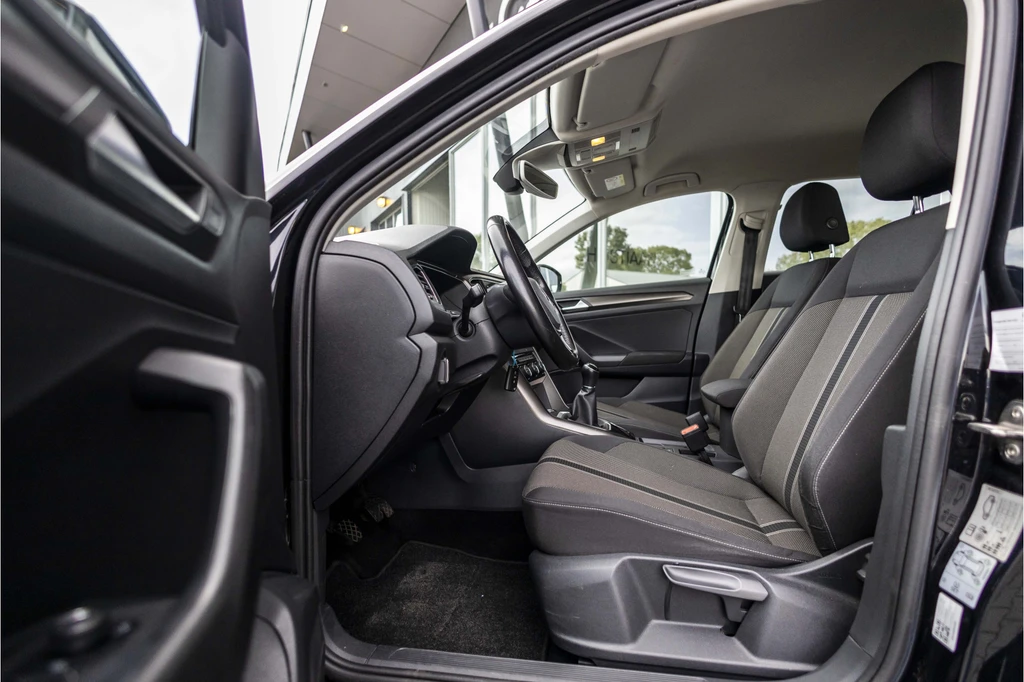 Volkswagen T-Roc – foto 14