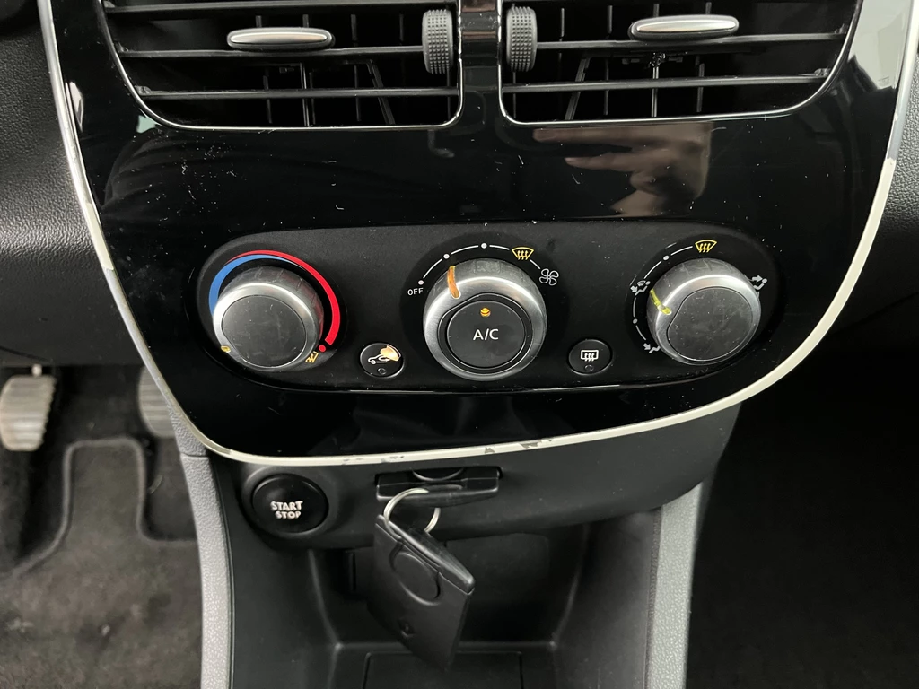 Renault Clio – foto 13