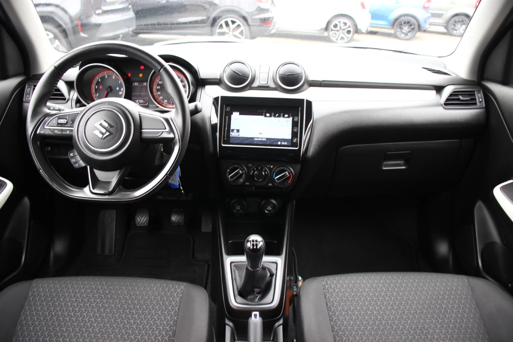 Suzuki Swift – foto 10