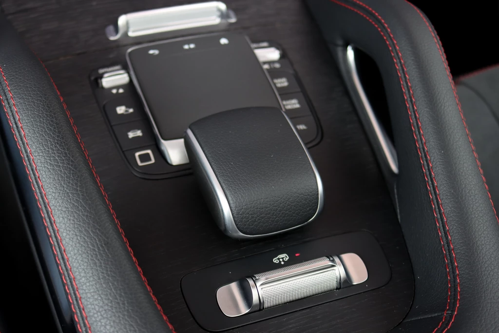 Mercedes-Benz GLE – foto 34