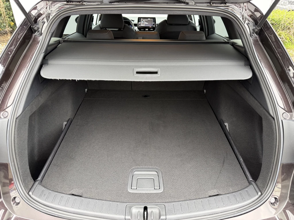 Toyota Corolla Touring Sports – foto 29